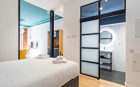 Modern Bright- Studio -Chueca
